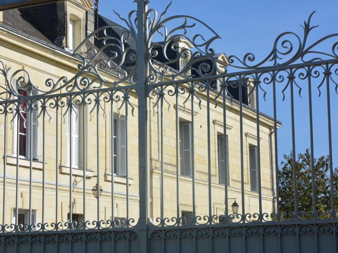 La Penesais Villa Beaumont-en-Veron Exterior photo